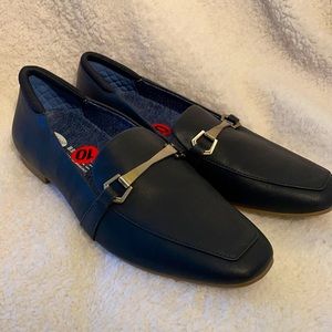 Brand new dr. Schools loafers